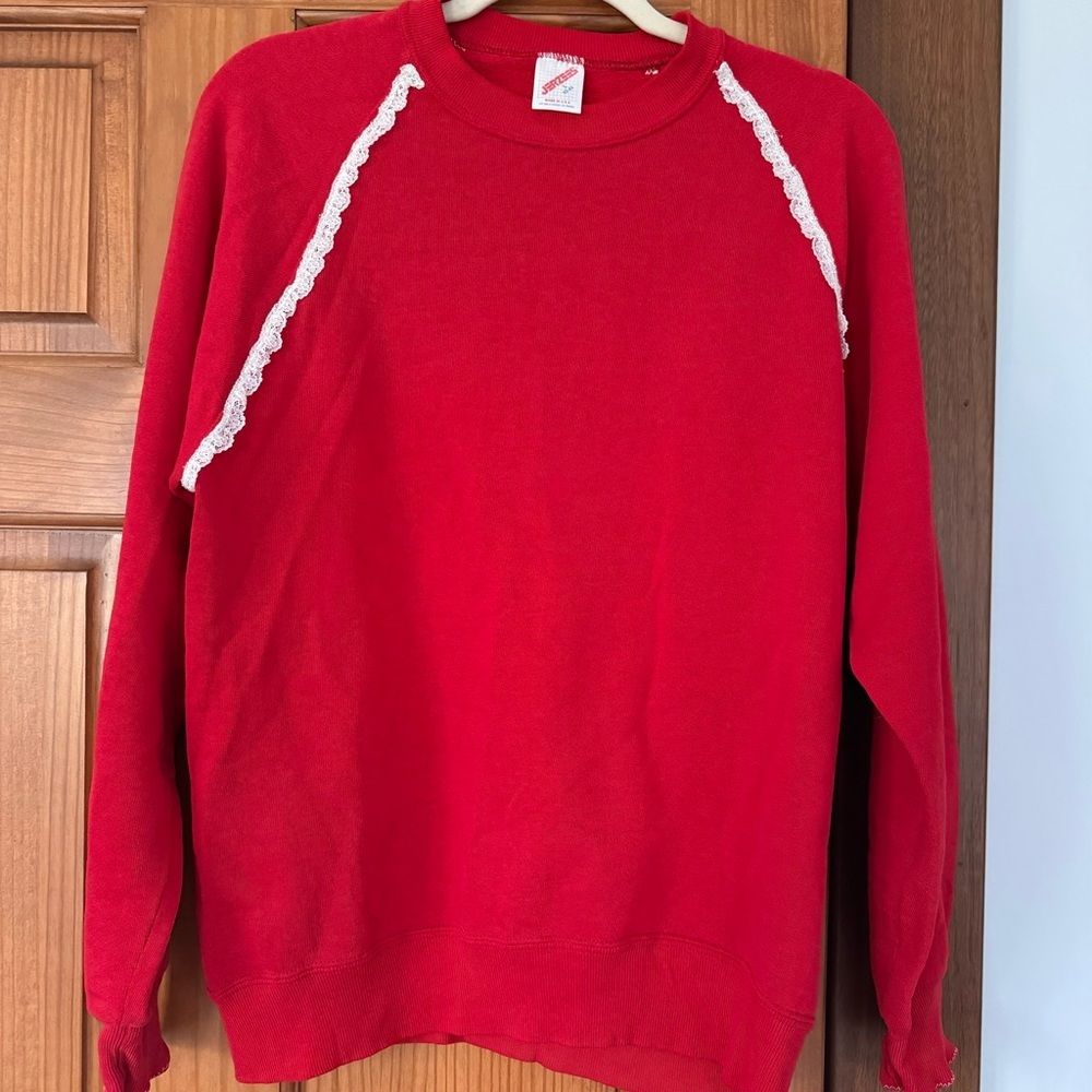 Vintage Jerzees Handmade Sweatshirt Women’s Large Red Lace Christmas Holiday